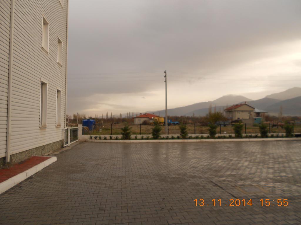 Yasar Hotel Sultandağı Esterno foto